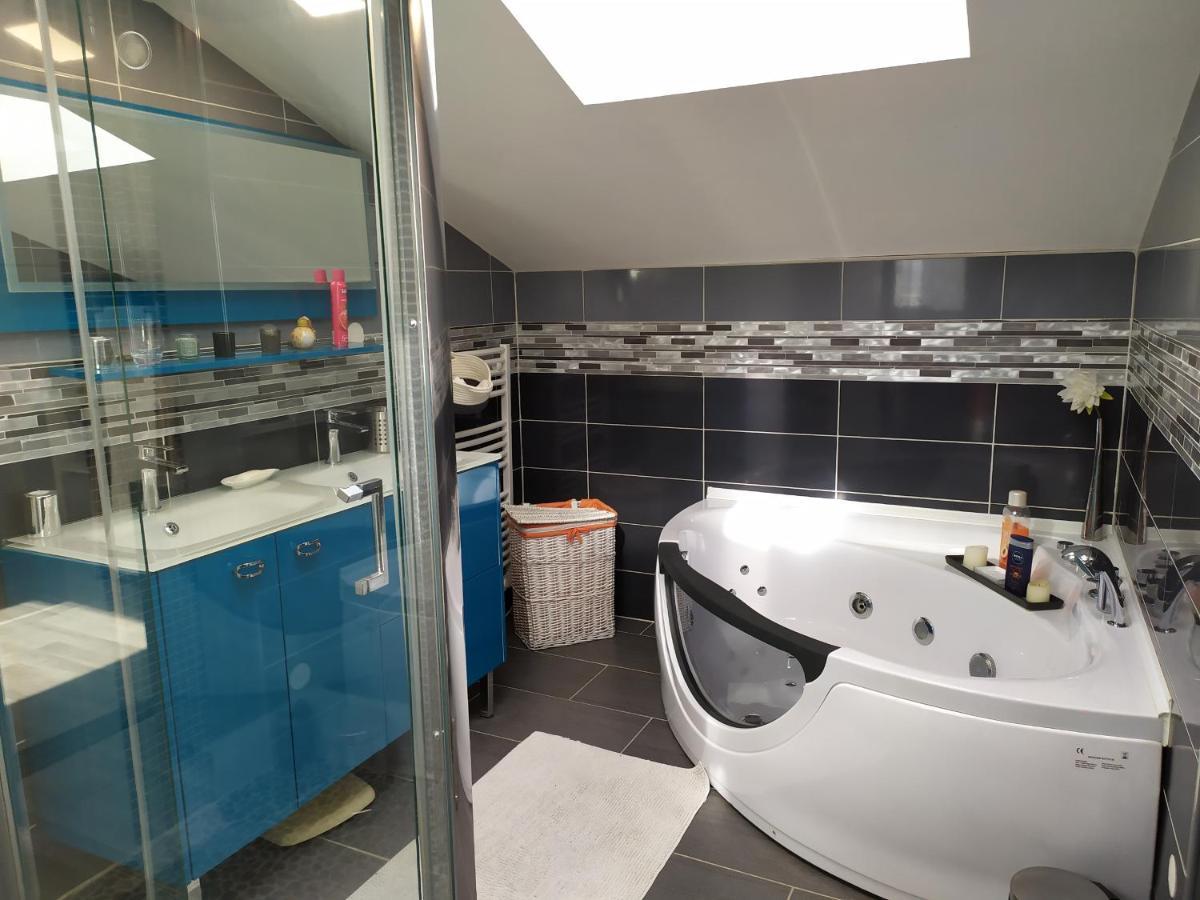 Loft 2 Descartes Bed & Breakfast Льо Ман Екстериор снимка